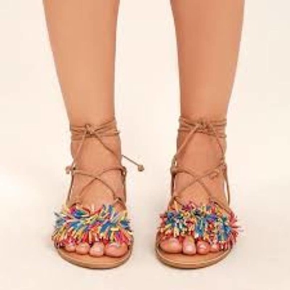 Steve Madden Shoes - Steve Madden Fringe Gladiator Sandals 6. Fuchsia Gold Blue Fringe
